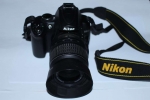 Nikon D5000 SLR-Digitalkamera, Kit inkl. 18-55II 1:3,5-5,6G Objektiv